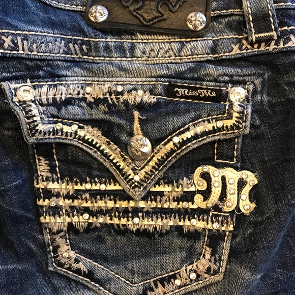 Miss Me slim Bootcut Jeans - Picture 2 of 5